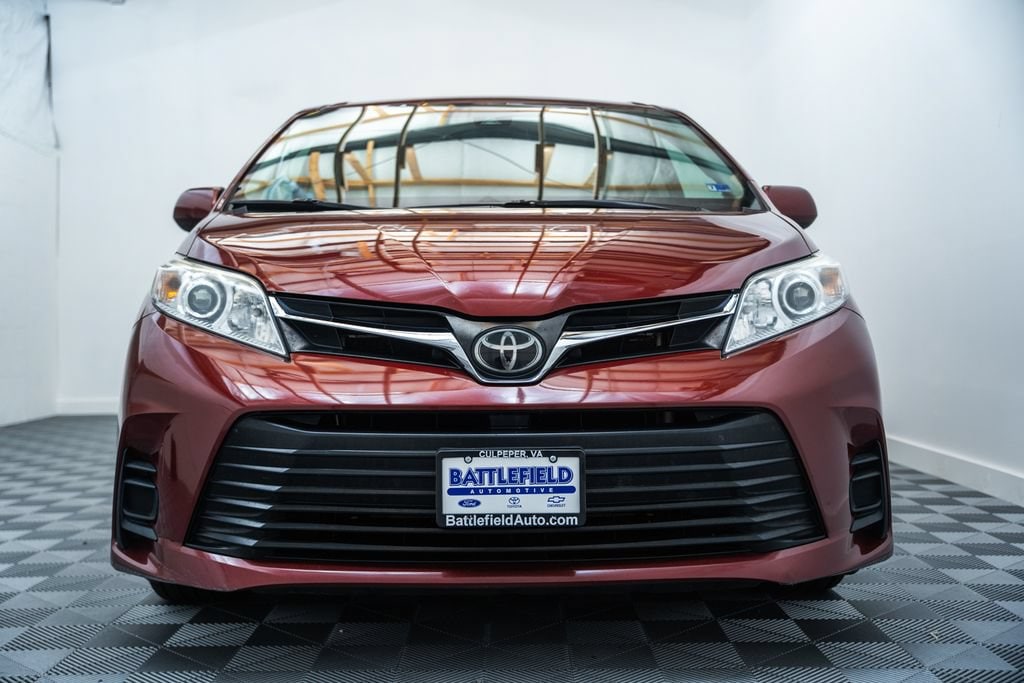 Used 2020 Toyota Sienna LE with VIN 5TDKZ3DC5LS052276 for sale in Culpeper, VA