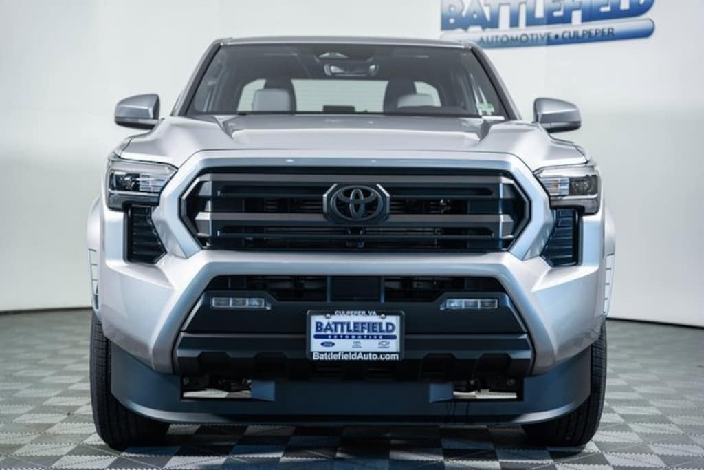 New 2025 Toyota Tacoma SR5 4X4 DOUBLE CAB