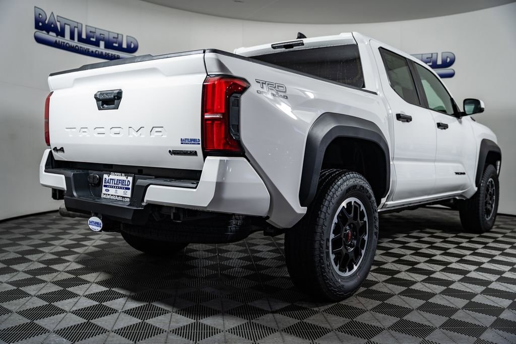 2026 Toyota Tacoma TRD Off Road - Photo 6