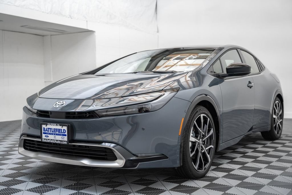 New 2026 Toyota Prius Plug-in Hybrid XSE Premium PLUG-IN HYBRID