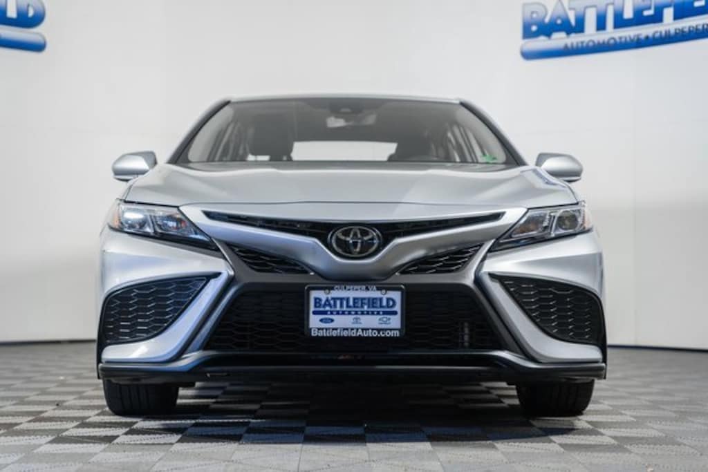 Used 2024 Toyota Camry SE Sedan