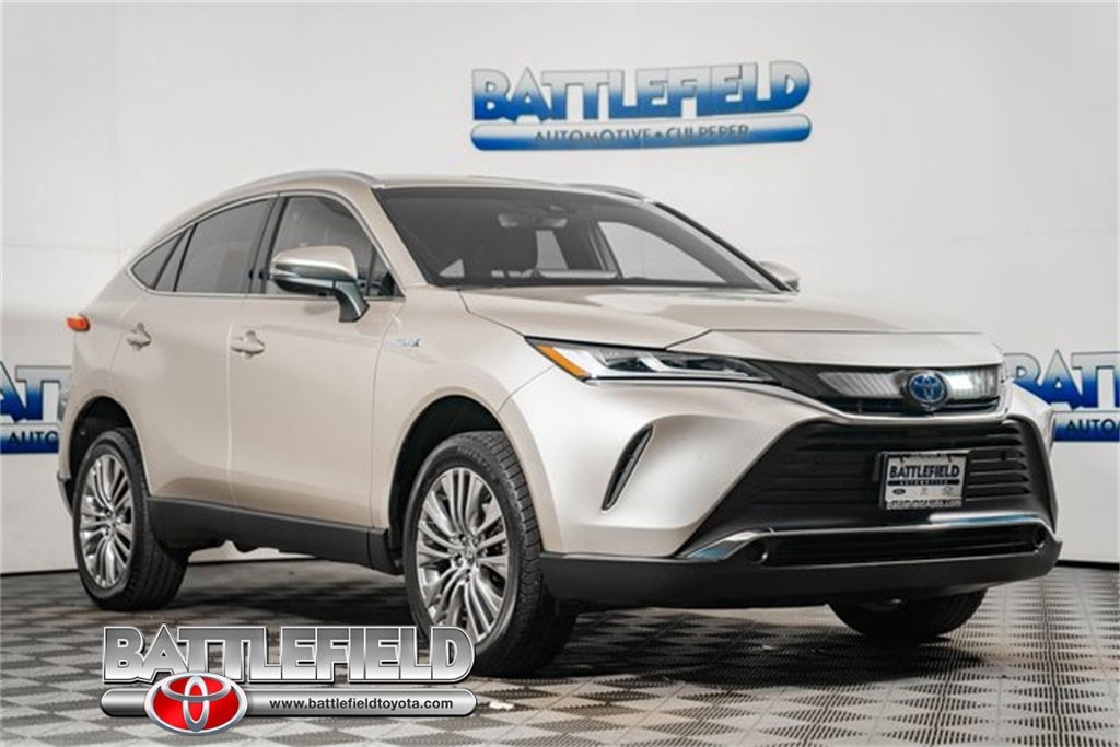 2021 Toyota Venza XLE's photo