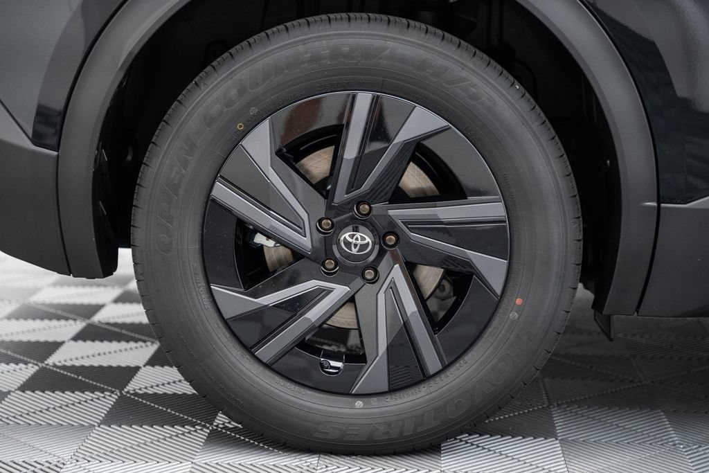 2026 Toyota C-HR SE - Photo 22