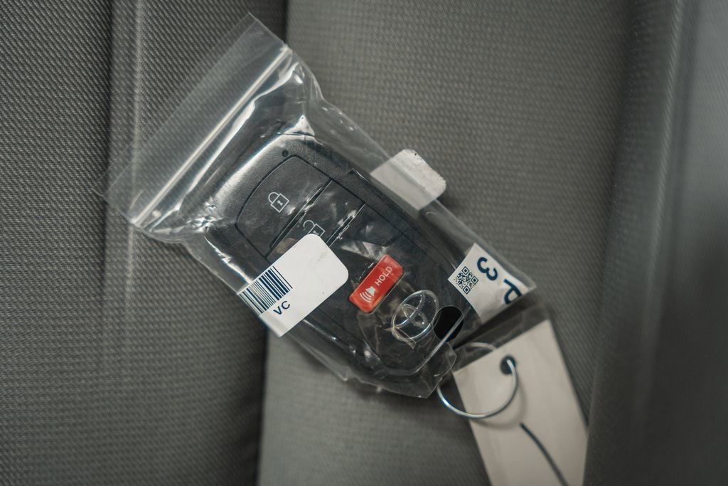 2026 Toyota Tacoma TRD Off Road - Photo 50