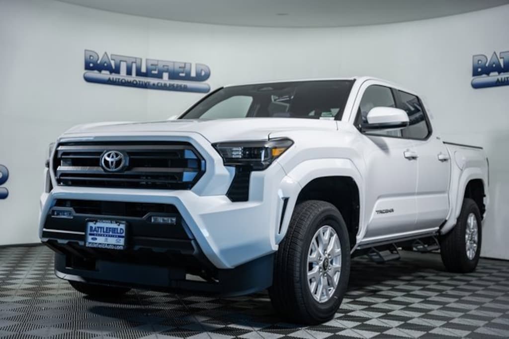 New 2025 Toyota Tacoma SR5 4X4 DOUBLE CAB
