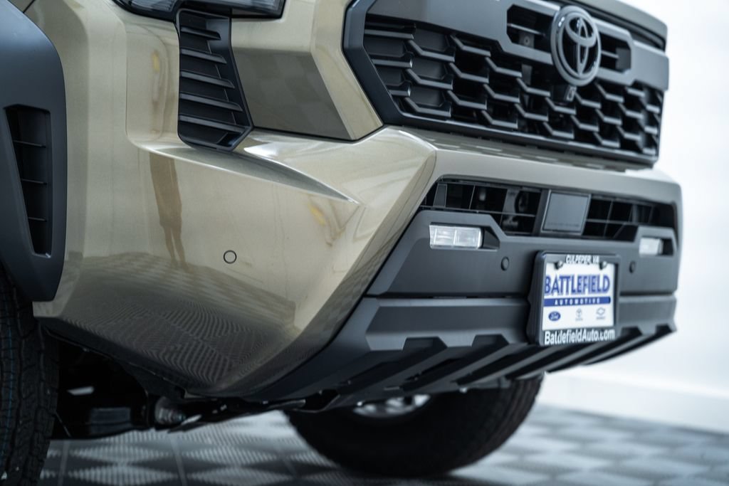 2026 Toyota Tacoma TRD Off Road - Photo 15