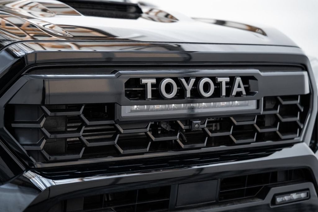 2026 Toyota Tacoma TRD Pro - Photo 12