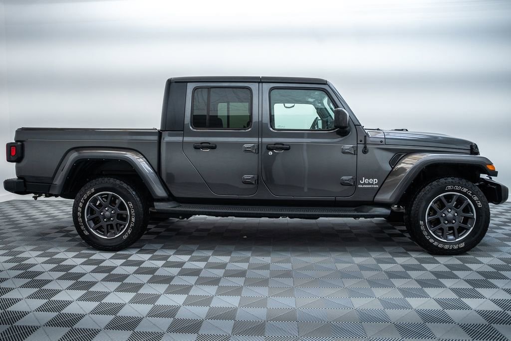 Used 2022 Jeep Gladiator Overland Truck Crew Cab