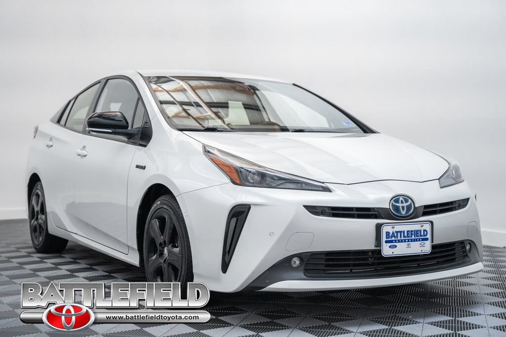 Certified 2021 Toyota Prius XLE Hatchback