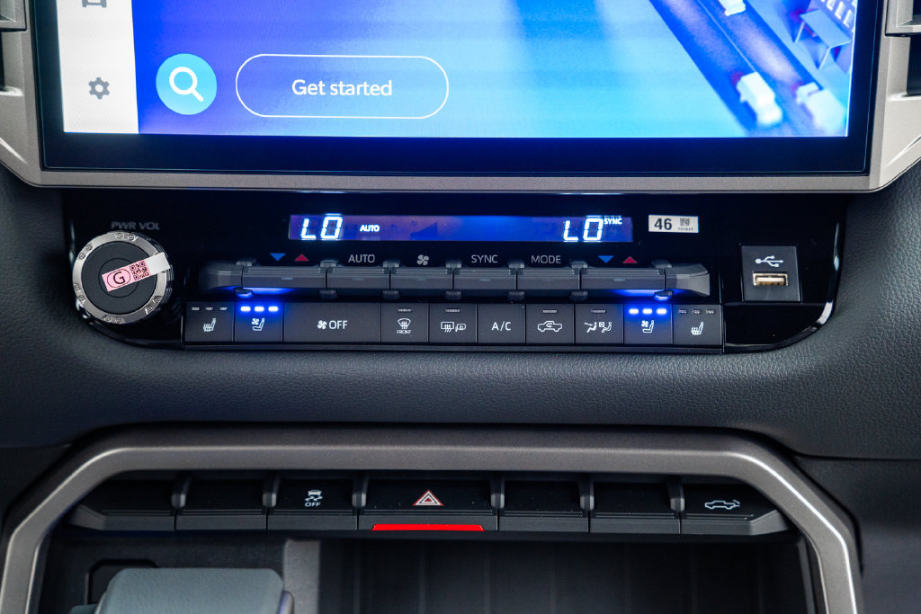 2026 Toyota Tundra Limited - Photo 26