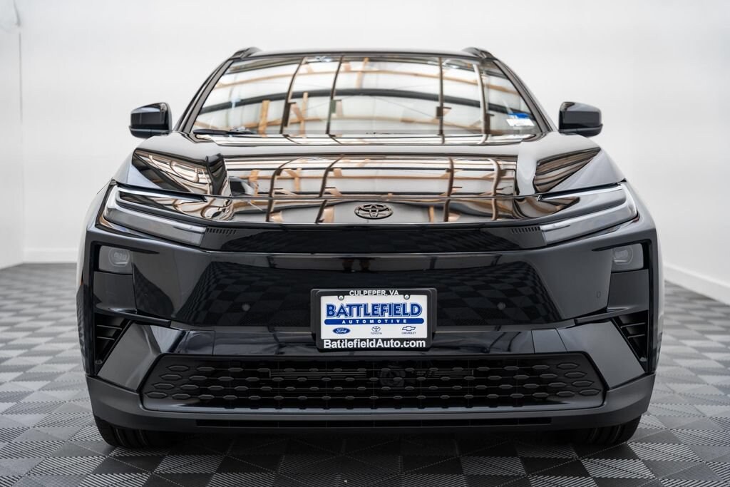 New 2026 Toyota C-HR SE SE AWD