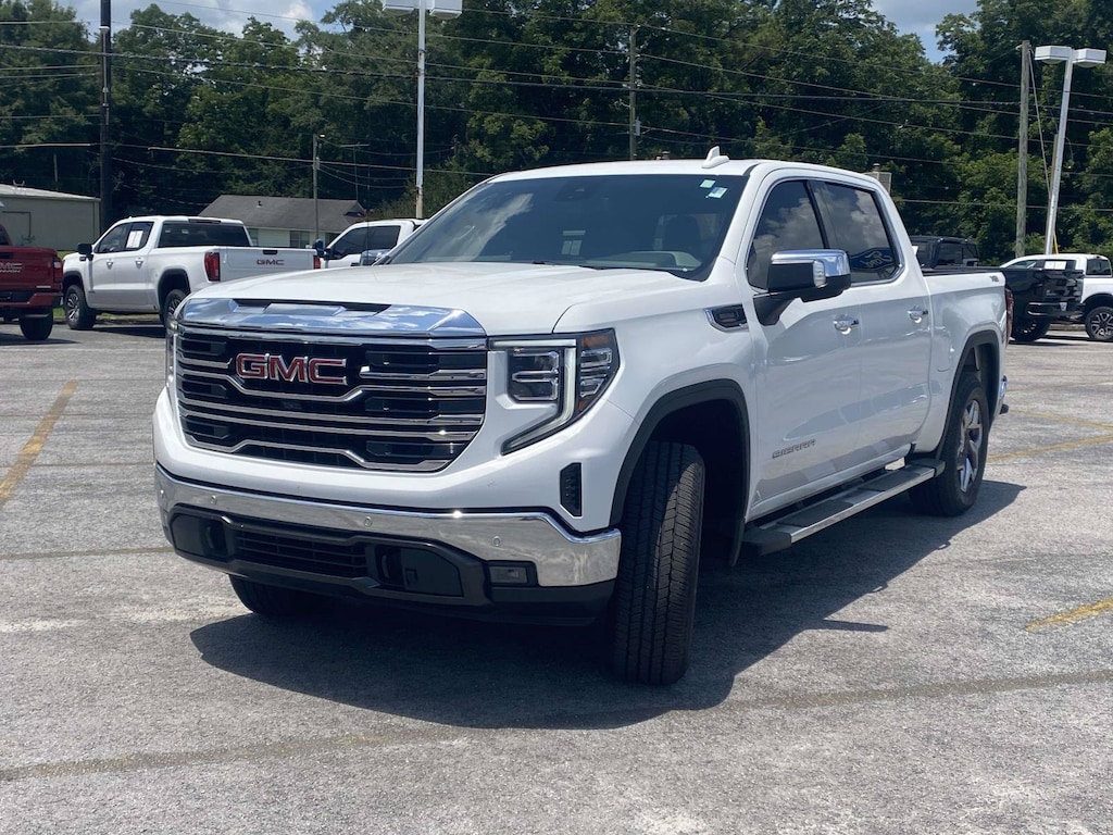 Used 2022 GMC Sierra 1500 SLT Truck Crew Cab