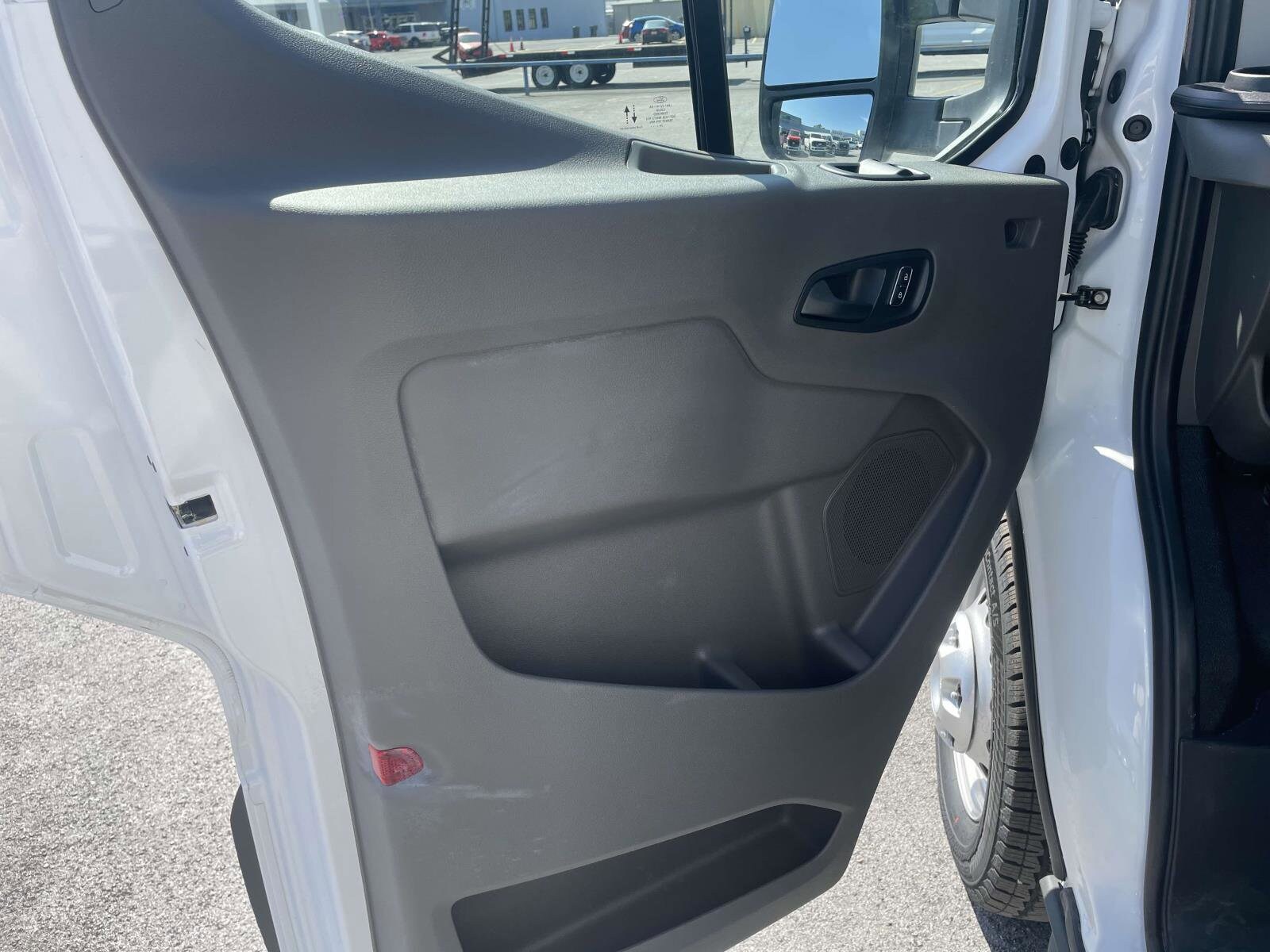 2024 Ford Transit Cutaway Base - Photo 13
