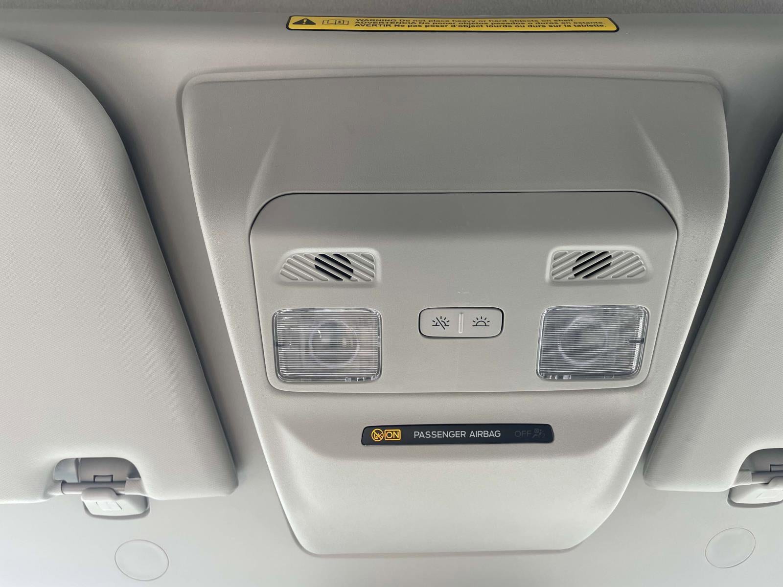 2024 Ford Transit Cutaway Base - Photo 20