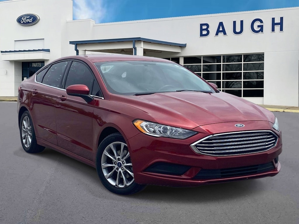 Used 2017 Ford Fusion SE Sedan