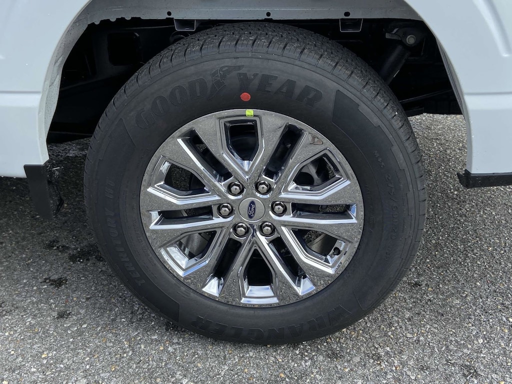 New 2025 Ford F-150 XLT Truck SuperCrew Cab