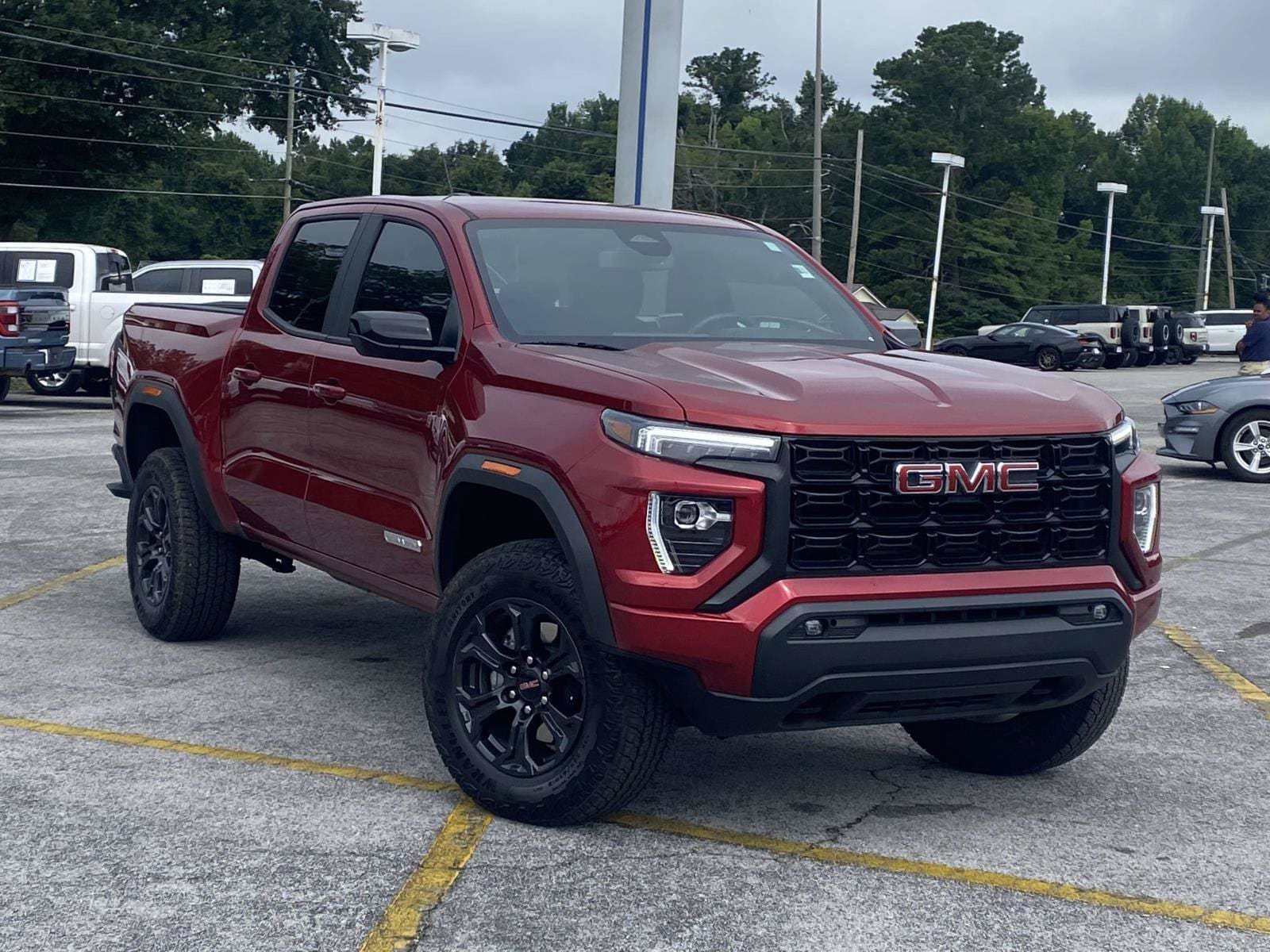 2025 GMC Canyon