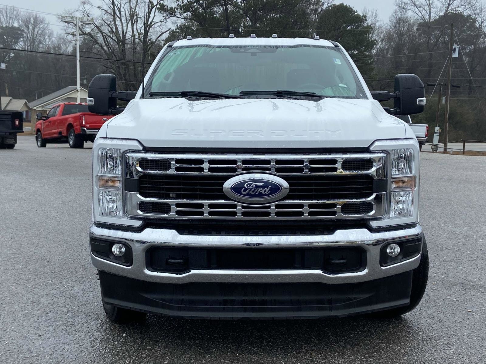 2024 Ford F-350 Super Duty XLT - Photo 8