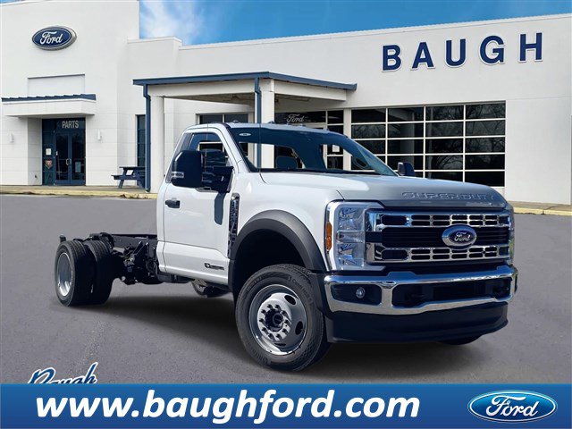 2025 Ford F-550 Super Duty Chassis Cab