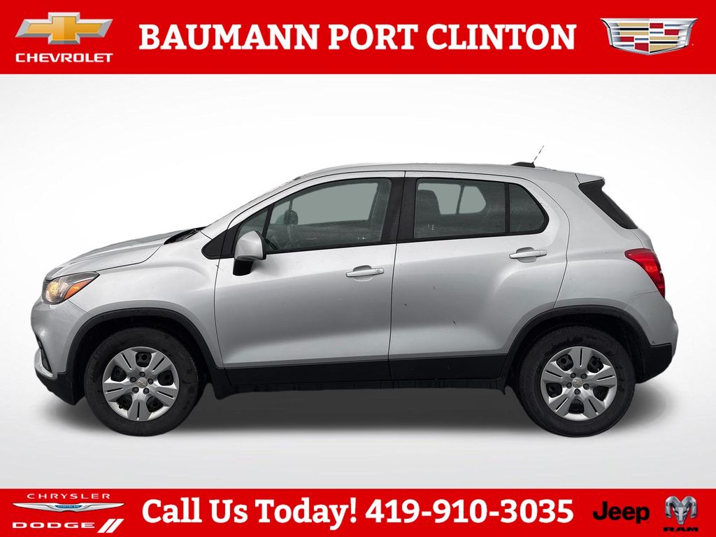Used 2018 Chevrolet Trax LS with VIN KL7CJKSB4JB612676 for sale in Port Clinton, OH