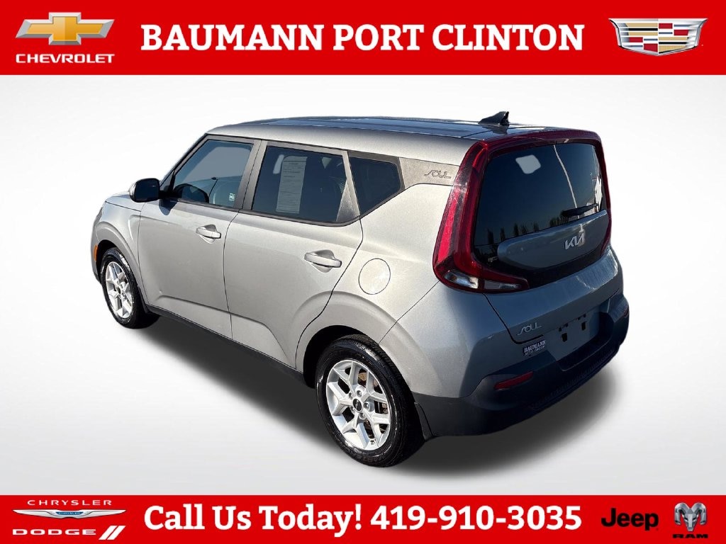 Used 2022 Kia Soul LX Hatchback