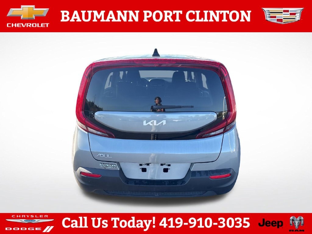 Used 2022 Kia Soul LX Hatchback