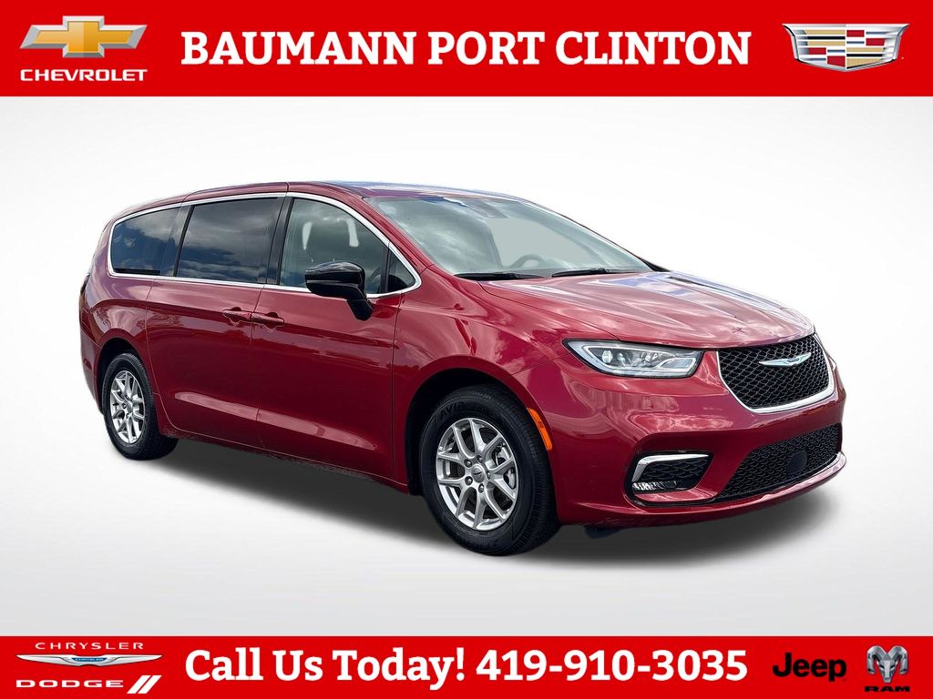 2025 Chrysler Pacifica