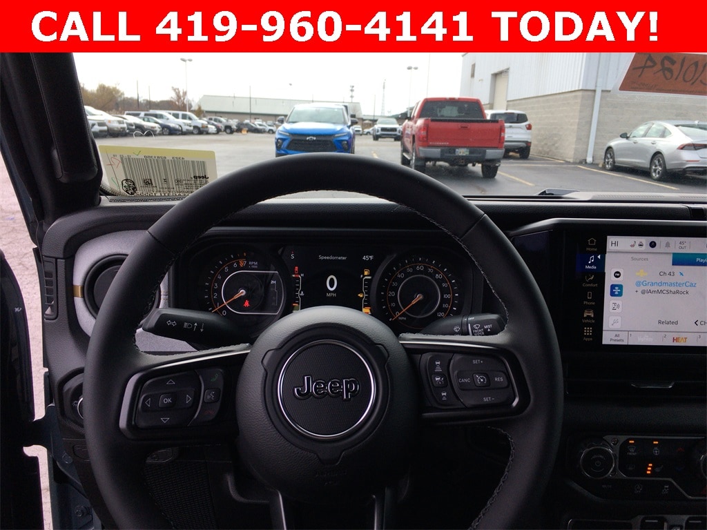 New 2026 Jeep Gladiator SPORT S 4X4 Pickup