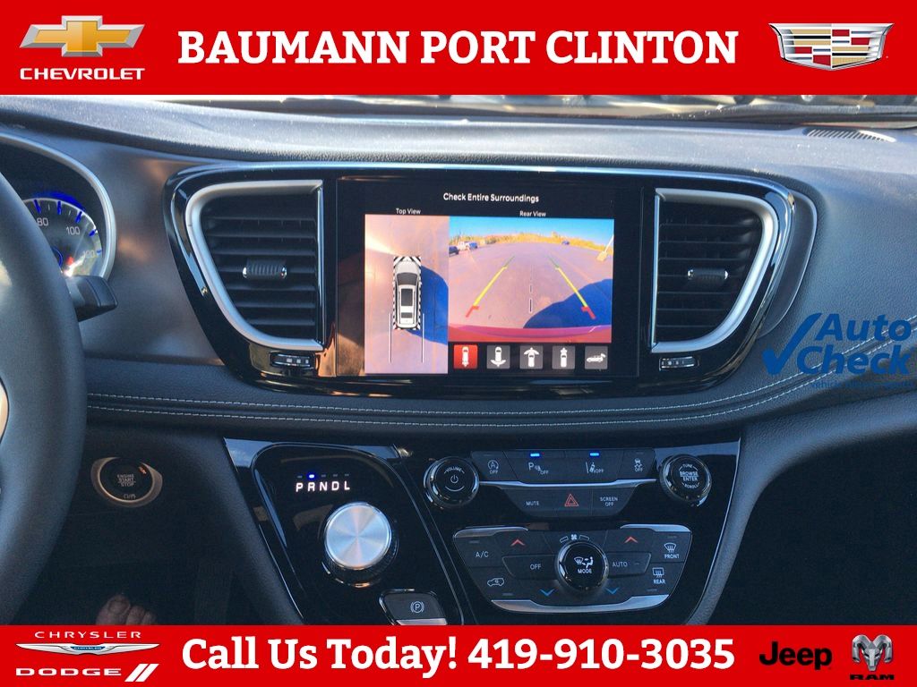2026 Chrysler Pacifica Select - Photo 20