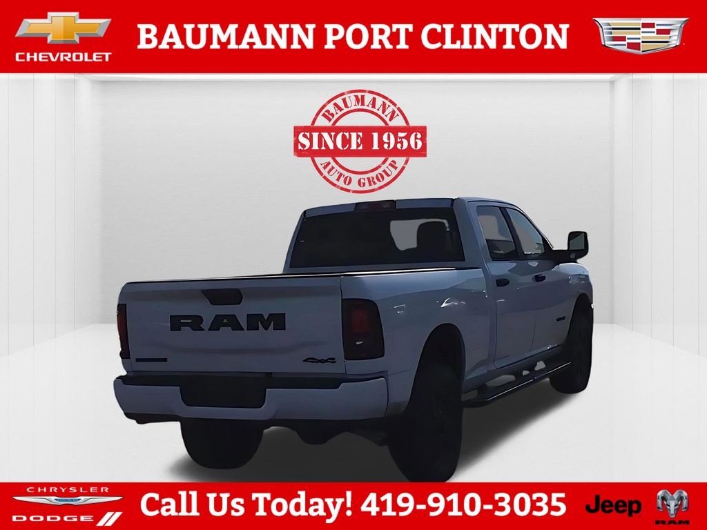 New 2026 Ram 2500 BIG HORN CREW CAB 4X4 6'4 BOX Pickup