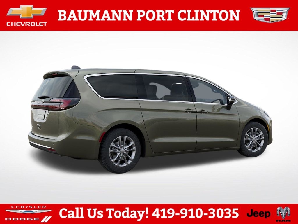 New 2027 Chrysler Pacifica SELECT Passenger Van