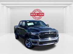 2026 Ram 1500 BIG HORN CREW CAB 4X4 5'7 BOX Pickup