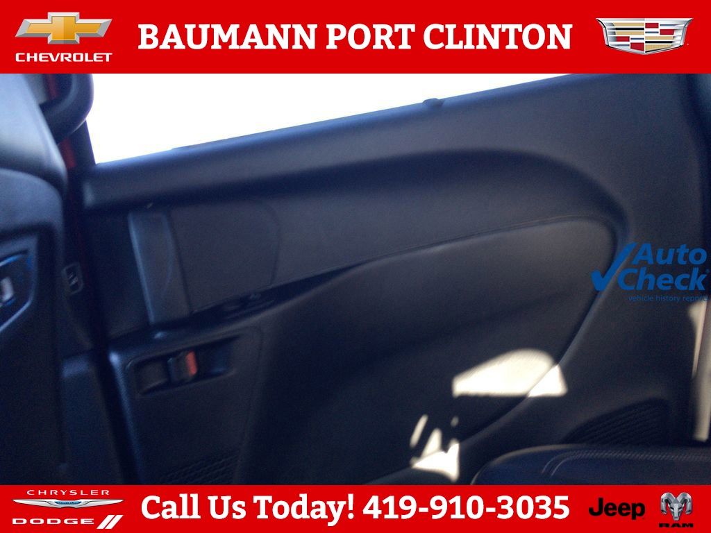 2026 Chrysler Pacifica Select - Photo 14