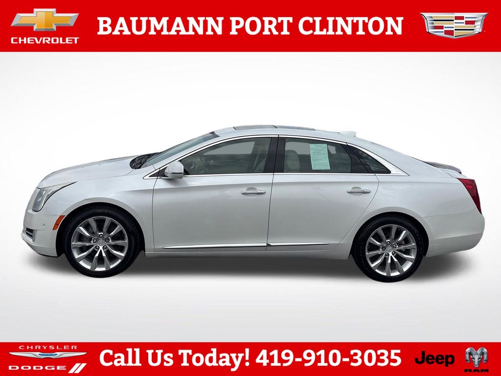 Used 2016 Cadillac XTS Luxury Collection with VIN 2G61M5S36G9114391 for sale in Port Clinton, OH