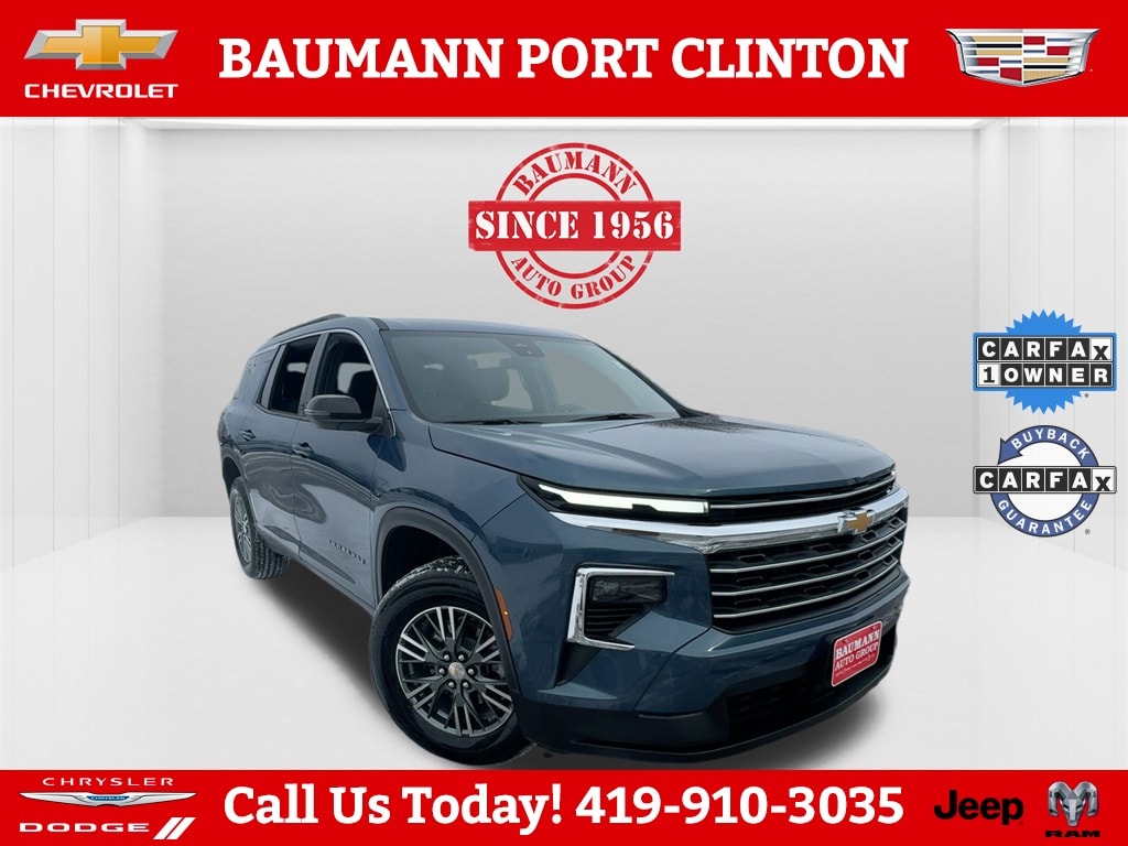 Used 2025 Chevrolet Traverse LT SUV