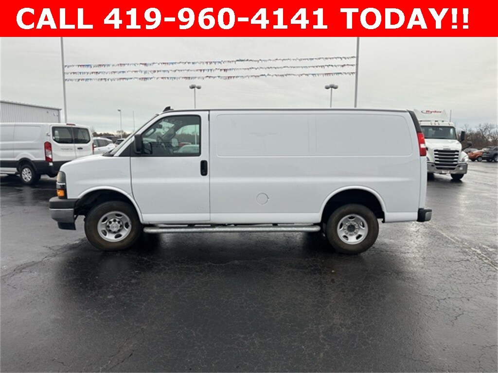 2023 Chevrolet Express 2500 Work Van photo 3