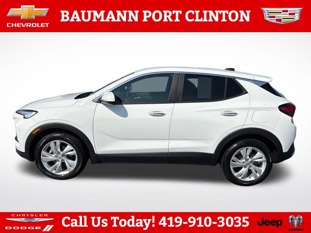 2025 Buick Encore GX Preferred - Photo 2