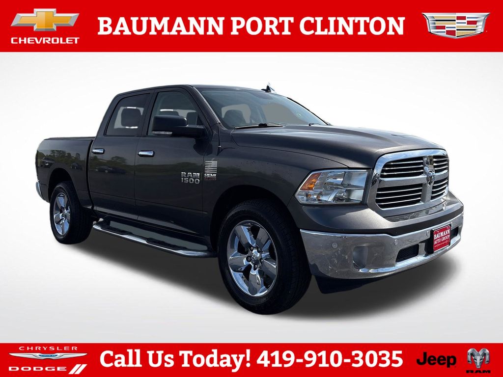 2017 RAM 1500 Big Horn 4x4 Crew Cab 5'7's photo