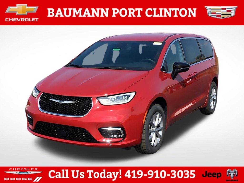 2026 Chrysler Pacifica Select - Photo 10