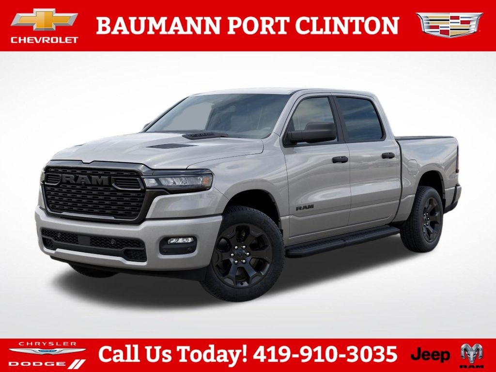 New 2026 Ram 1500 EXPRESS CREW CAB 4X4 5'7 BOX Pickup