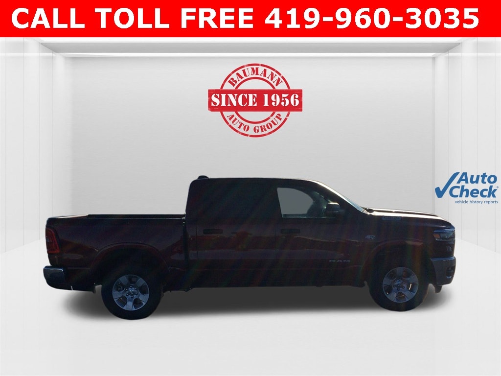New 2026 Ram 1500 BIG HORN CREW CAB 4X4 5'7 BOX Pickup