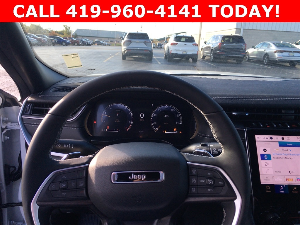 New 2025 Jeep Grand Cherokee L LIMITED 4X4 Sport Utility