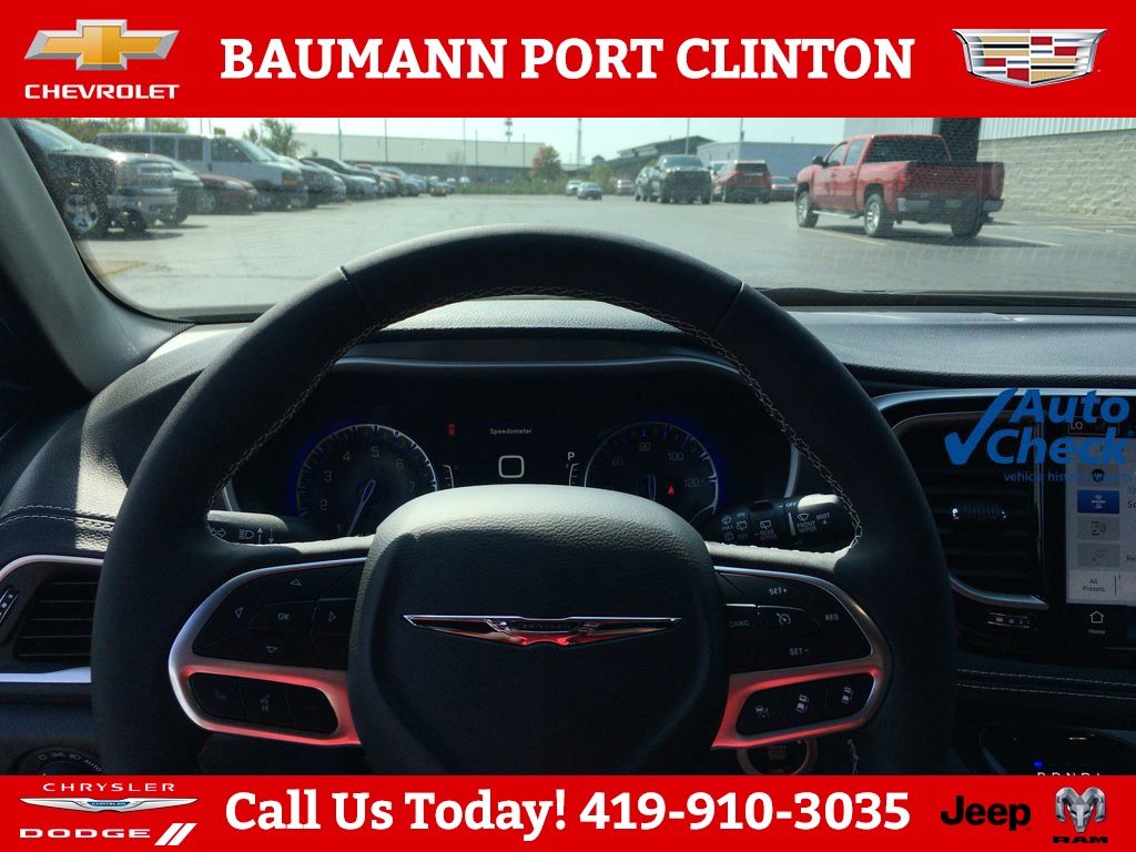 2026 Chrysler Pacifica Select - Photo 3