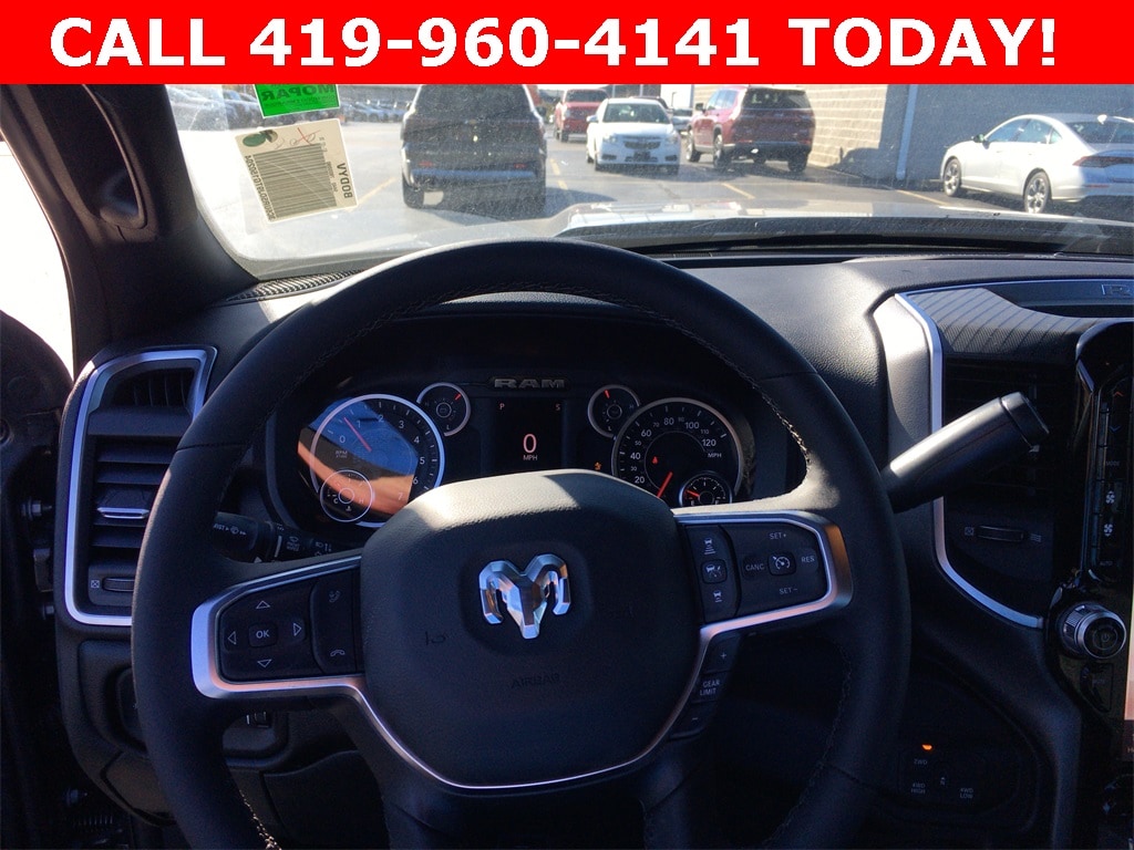 New 2026 Ram 2500 BIG HORN CREW CAB 4X4 6'4 BOX Pickup