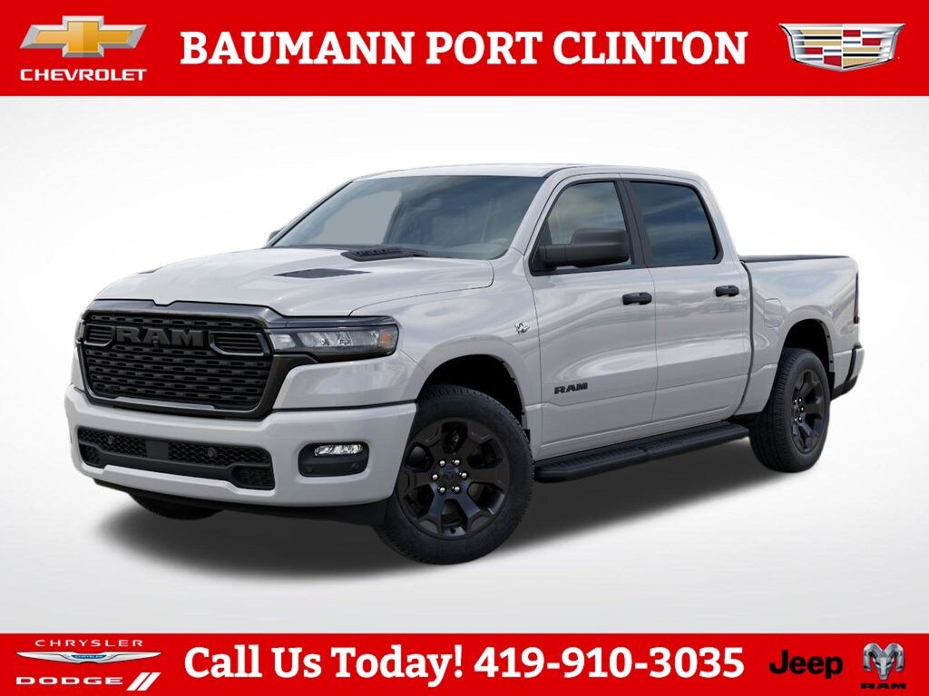 New 2026 Ram 1500 EXPRESS CREW CAB 4X4 5'7 BOX Pickup
