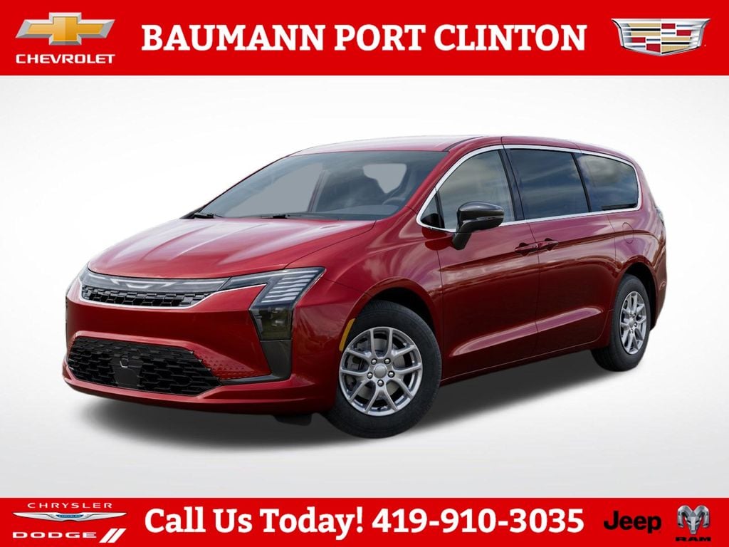 2027 Chrysler Pacifica Select's photo