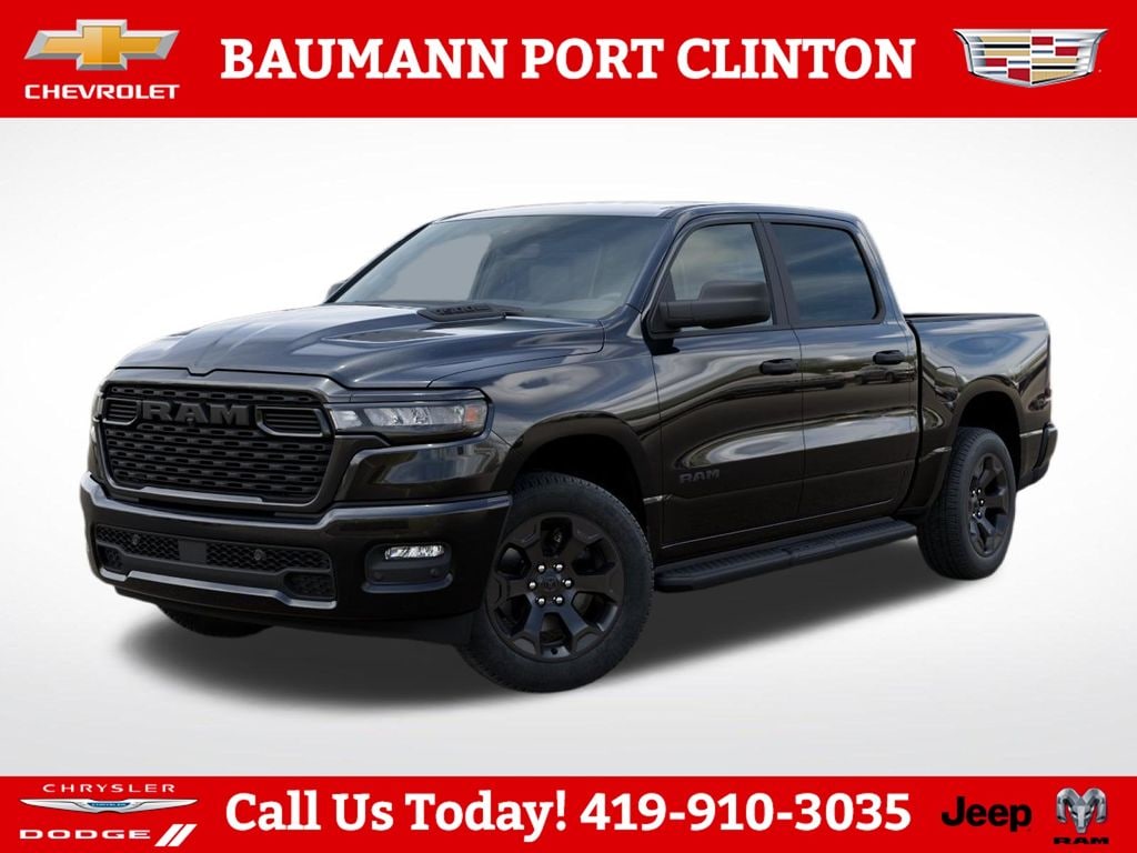 New 2026 Ram 1500 EXPRESS CREW CAB 4X4 5'7 BOX Pickup