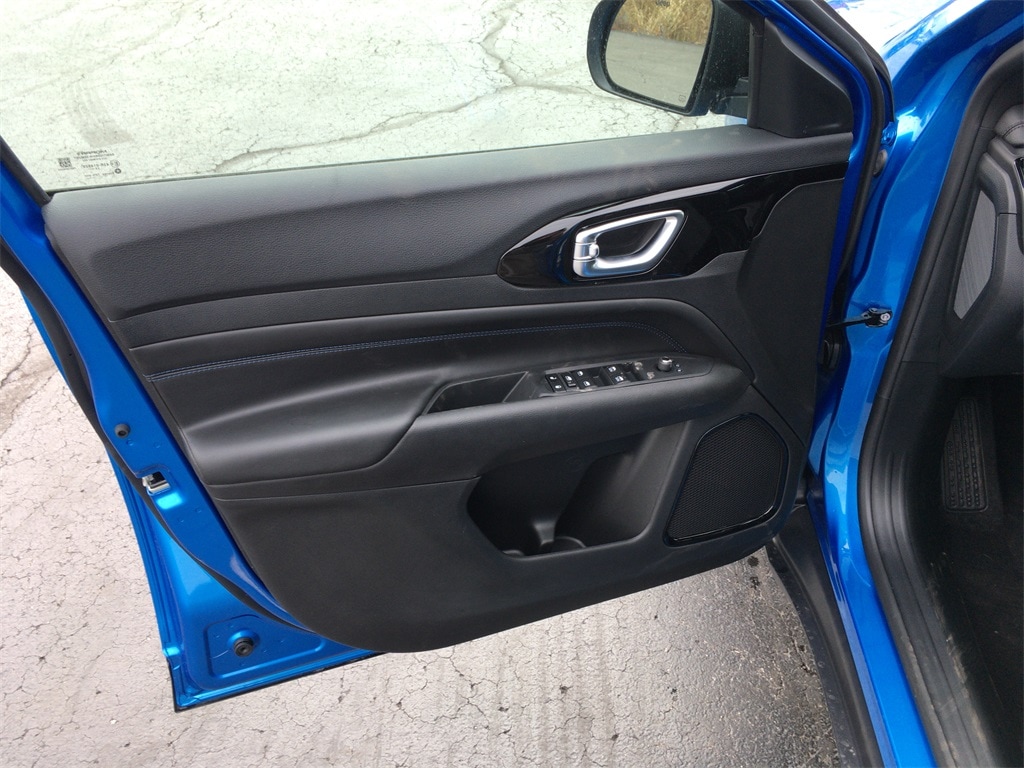 New 2026 Jeep Compass LATITUDE ALTITUDE 4X4 Sport Utility