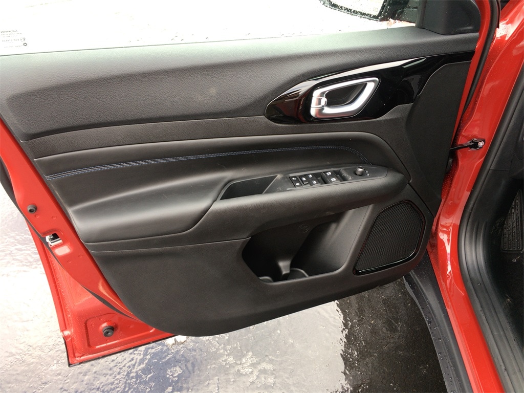 New 2026 Jeep Compass LIMITED ALTITUDE 4X4 Sport Utility