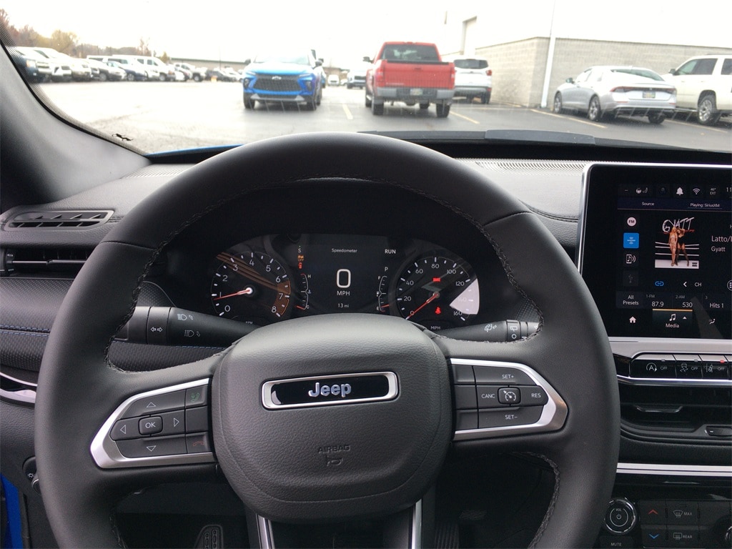 New 2026 Jeep Compass LATITUDE ALTITUDE 4X4 Sport Utility